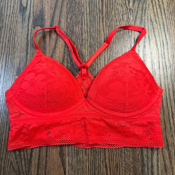 Victoria’s Secret red lace Racerback bralette size small NWT - Picture 1 of 5